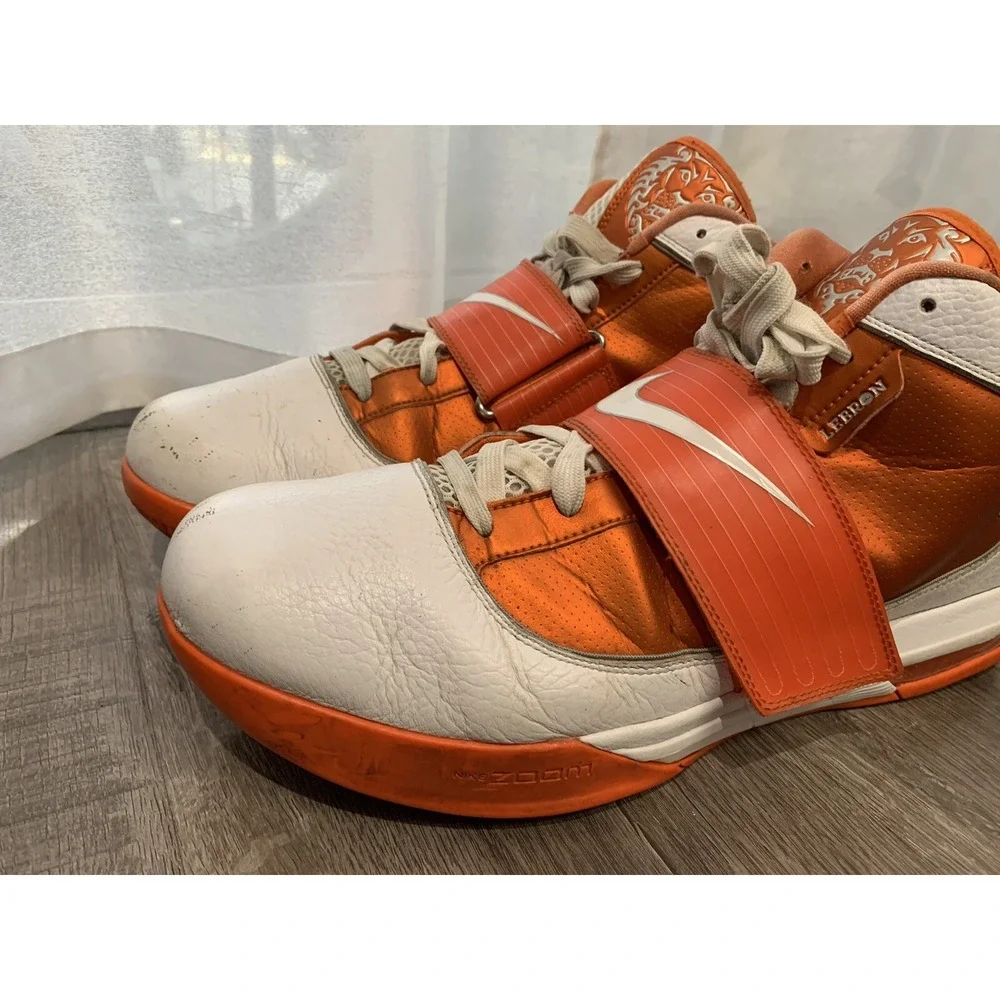 RARE 🔥Nike Zoom Lebron‎ Soldier IV EXTREMELY RARE SAMPLE 407630-108 Size 16